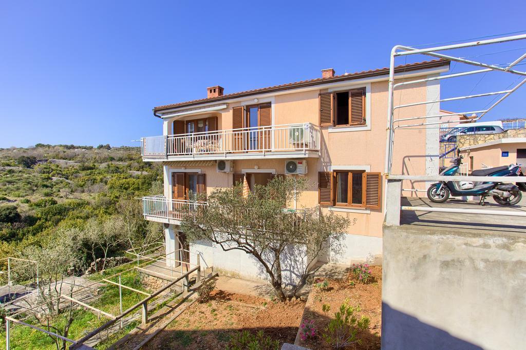 Nadija Studio Apartmani Krk Town Exterior photo