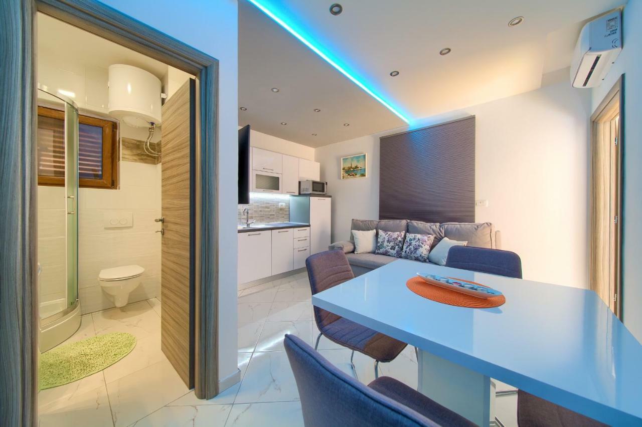 Nadija Studio Apartmani Krk Town Exterior photo